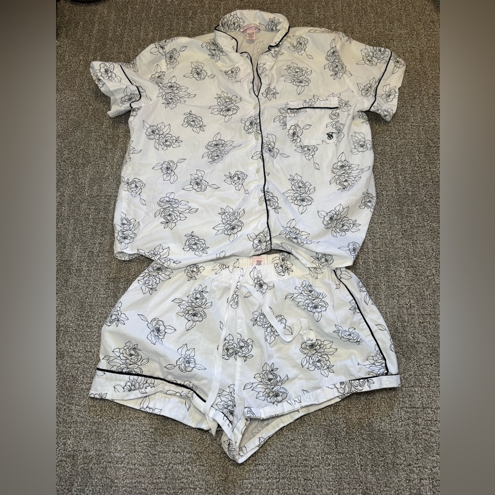 Victorias Secret Floral Pajama Set